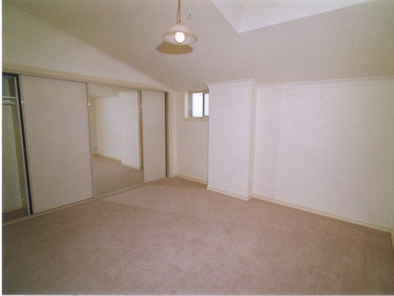 1/49-51 Portman Street, Oakleigh VIC 3166