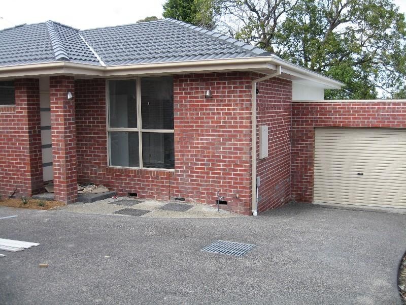 2/4 Cash Grove, Mount Waverley VIC 3149