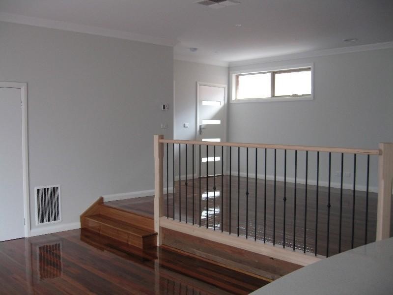 2/4 Cash Grove, Mount Waverley VIC 3149