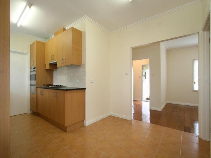 18 Colonel Street, Clayton VIC 3168