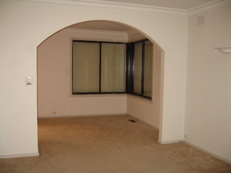 15 Solomon Street, Mount Waverley VIC 3149