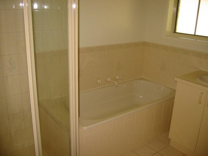 2/33 McLaren Street, Mount Waverley VIC 3149