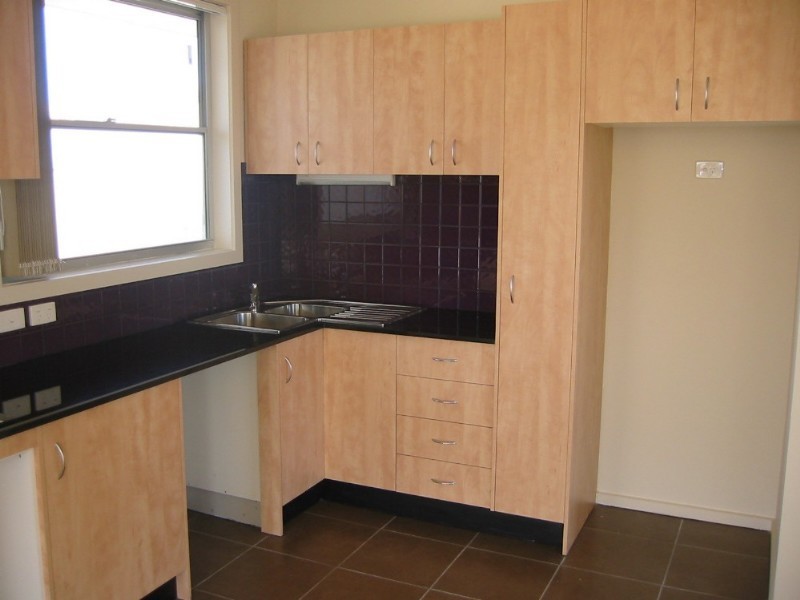 8/82-86 Atherton Road, Oakleigh VIC 3166