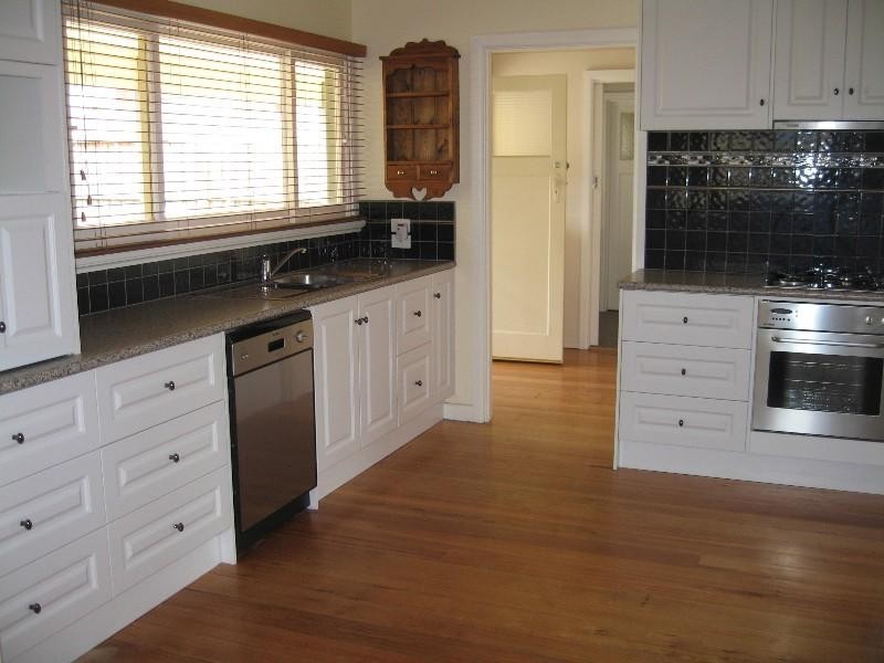 1/7 State Street, Oakleigh East VIC 3166