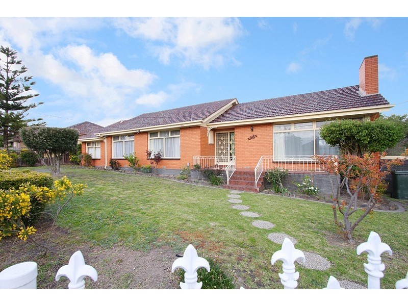 14 Rae Street, Chadstone VIC 3148