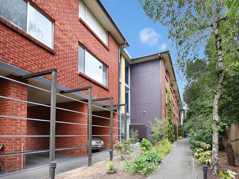 14/804 Warrigal Road, Malvern East VIC 3145