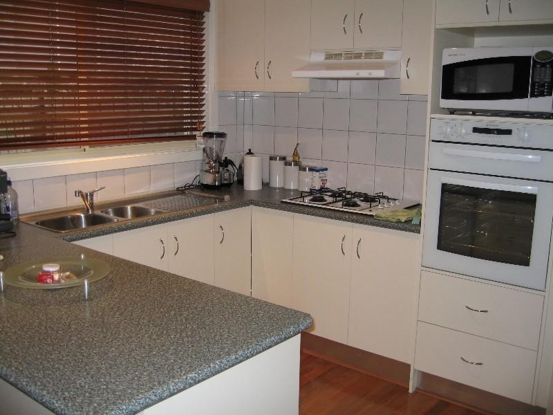 45 Kierens Way, Chadstone VIC 3148