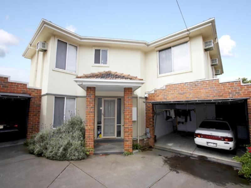 2/26 Arnott Street, Clayton VIC 3168