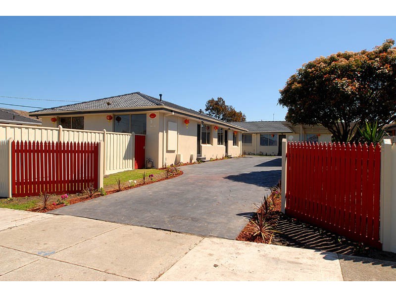 2/11 Browning Avenue, Clayton South VIC 3169