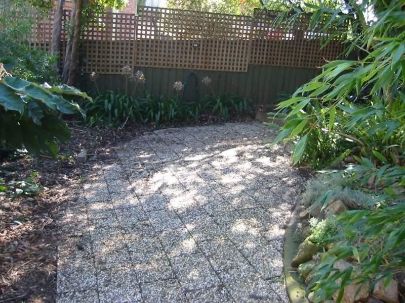 20 Cole Crescent, Chadstone VIC 3148