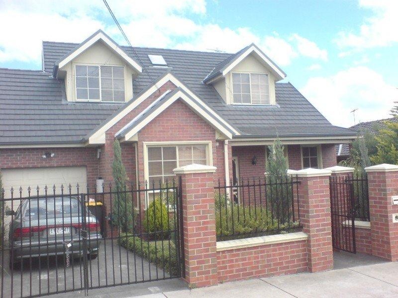 1/26 Swindon Road, Hughesdale VIC 3166
