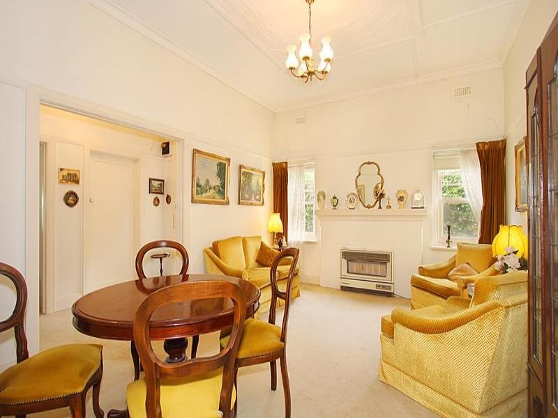 2 Short Street, Murrumbeena VIC 3163