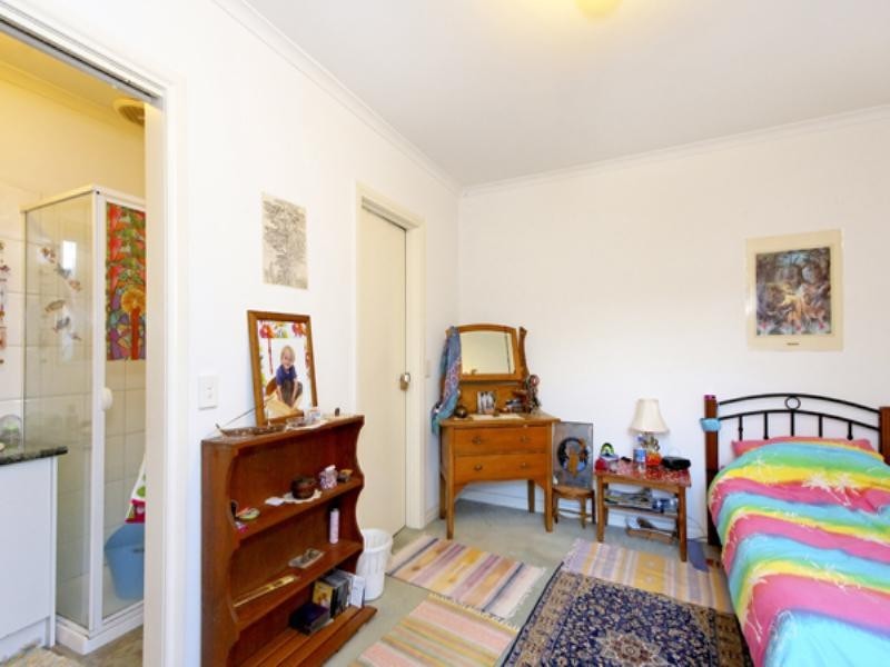 2/5 Rae Street, Chadstone VIC 3148