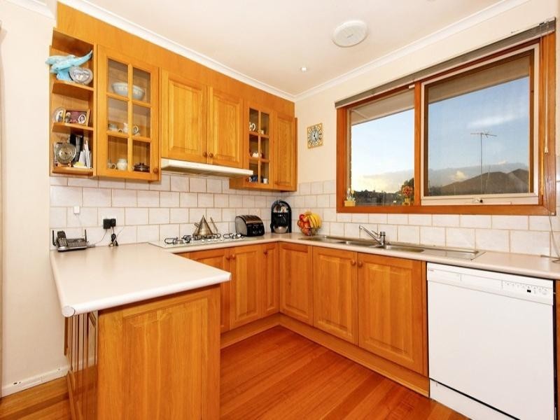 41 Fairland Avenue, Oakleigh East VIC 3166