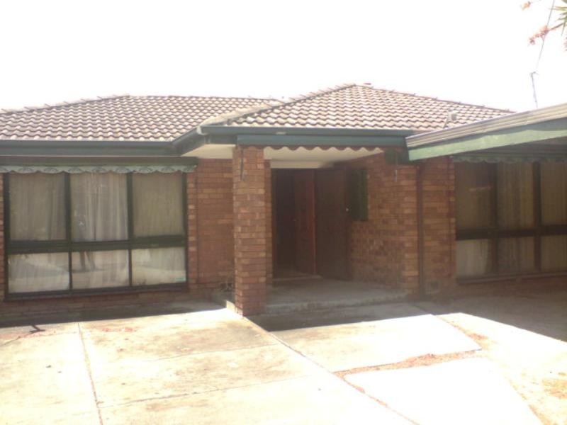 13 Randall Avenue, Edithvale VIC 3196