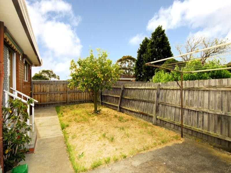 2/31 Lanark Street, Clayton South VIC 3169