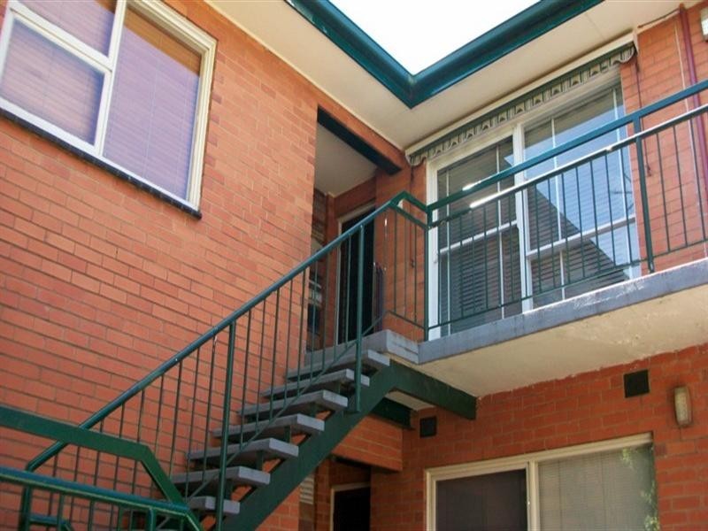 6/1403 Dandenong Road, Malvern East VIC 3145
