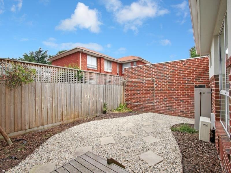 1/4 Fortuna Street, Clayton VIC 3168