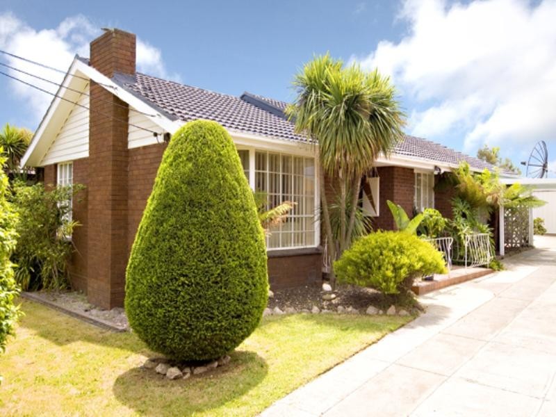 23 Glencannon Crescent, Clayton South VIC 3169