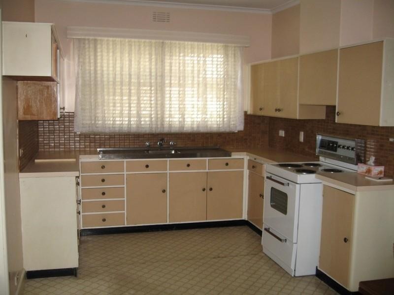 25 Donald Street, Clayton VIC 3168