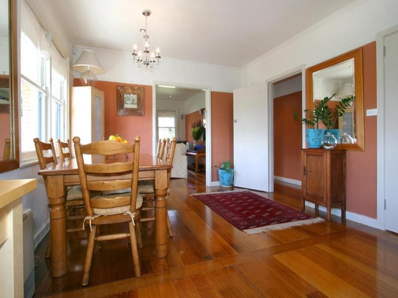 1 Paringa Court, Chadstone VIC 3148