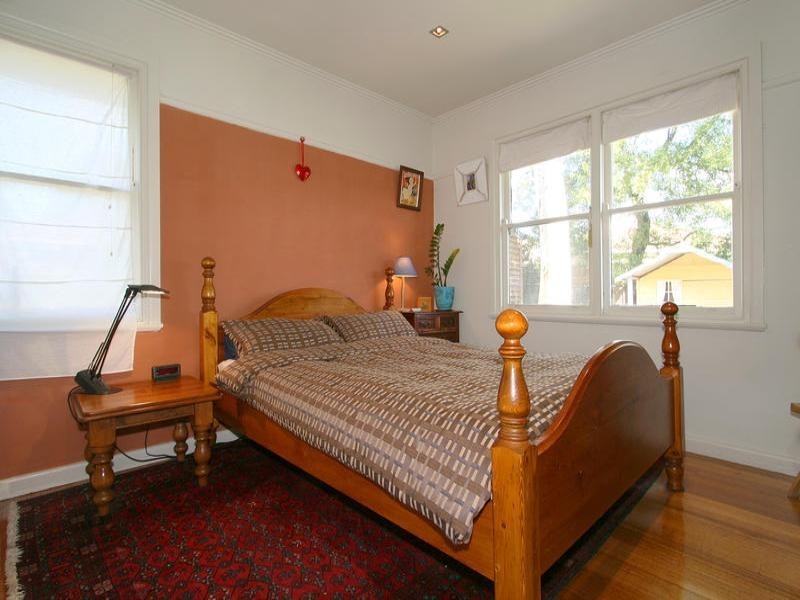 1 Paringa Court, Chadstone VIC 3148