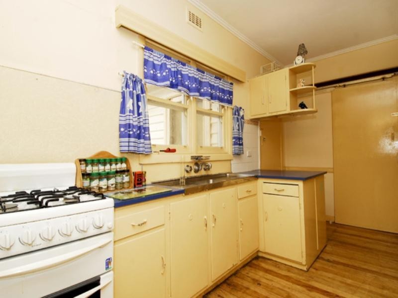 19 Alexander Avenue, Dandenong VIC 3175