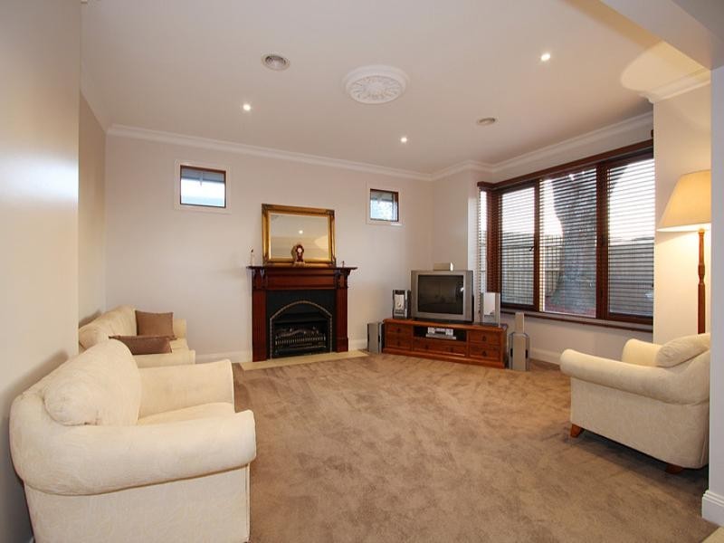 1/620 Warrigal Road, Oakleigh South VIC 3167