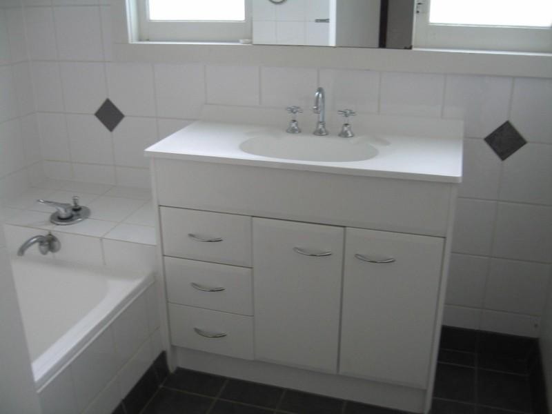 26 Austin Street, Hughesdale VIC 3166