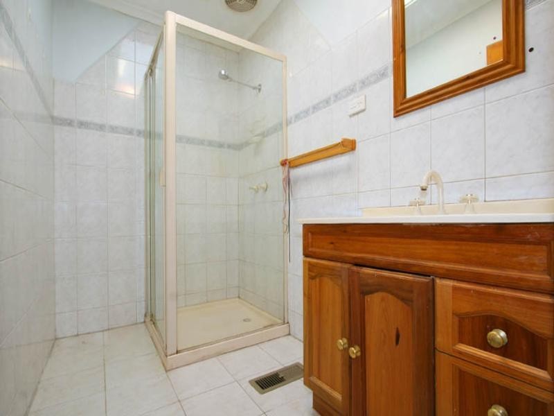 5 Gordon Avenue, Oakleigh East VIC 3166