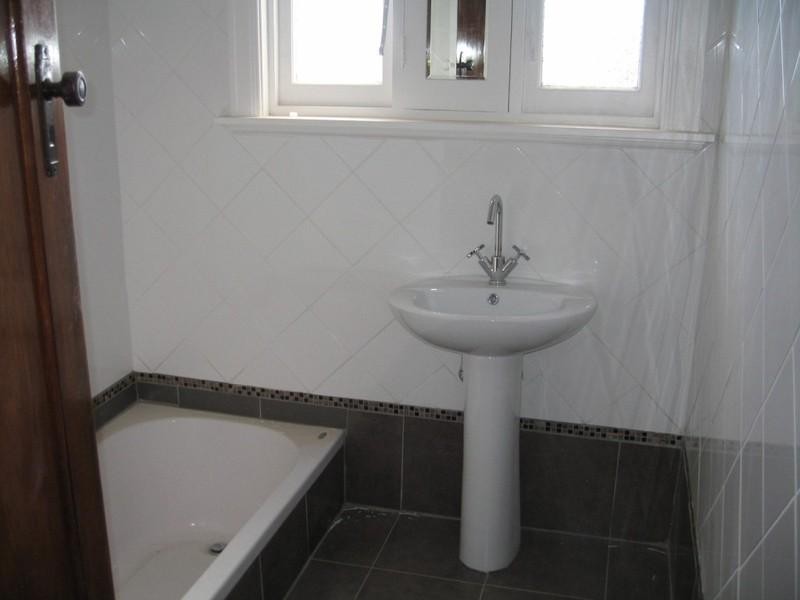 61 Euston Road, Hughesdale VIC 3166