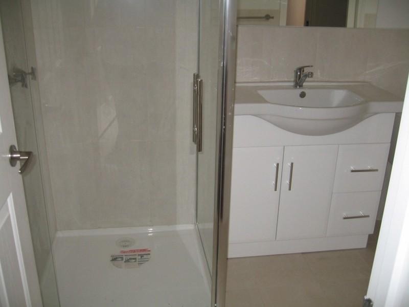 2/8 Jason Street, Oakleigh South VIC 3167