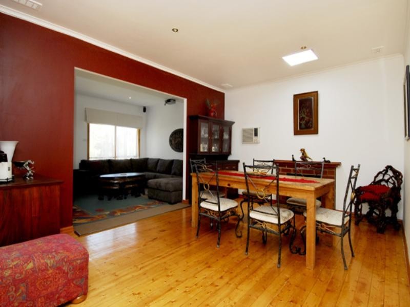 3 Elaroo Street, Chadstone VIC 3148