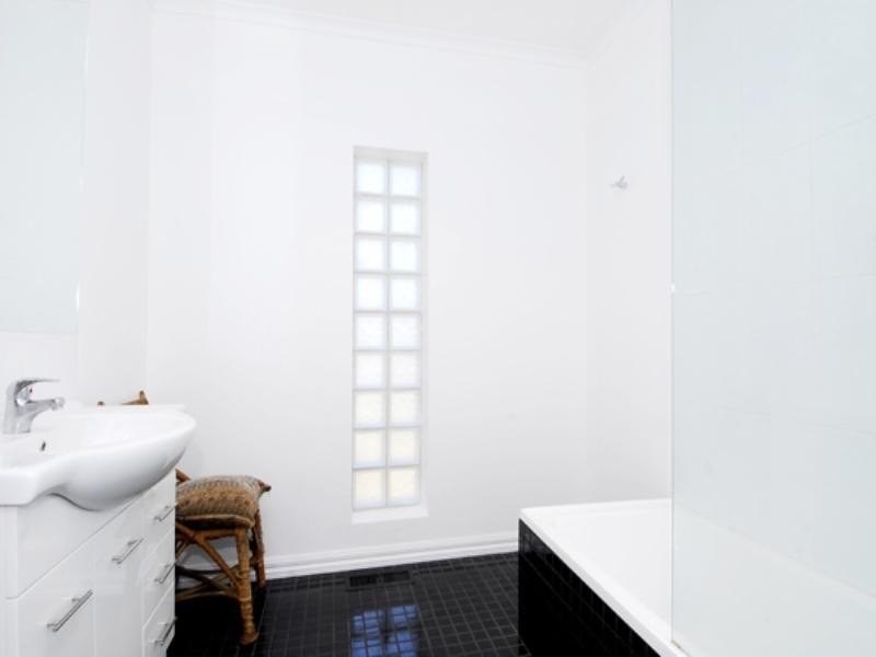 3 Elaroo Street, Chadstone VIC 3148