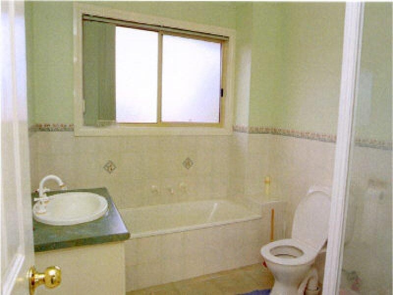 2/23 Stockdale Avenue, Clayton VIC 3168