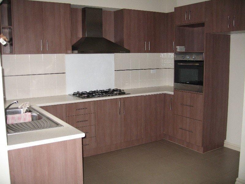 2/82 Batesford Road, Chadstone VIC 3148