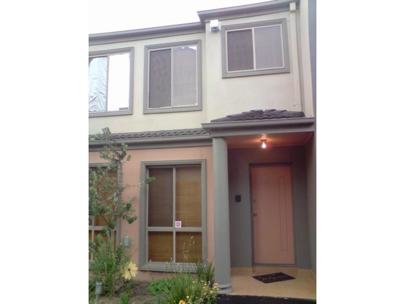 11/32 Stud Road, Dandenong VIC 3175