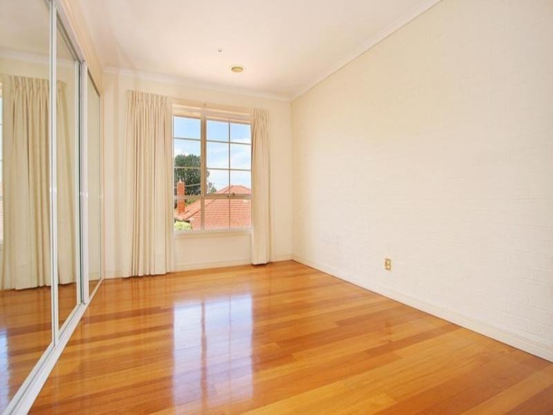 3/3 Stradbroke Court, Oakleigh South VIC 3167