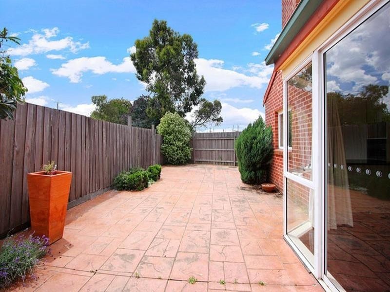 3/3 Stradbroke Court, Oakleigh South VIC 3167