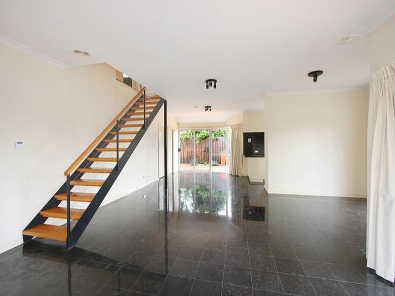 3/3 Stradbroke Court, Oakleigh South VIC 3167