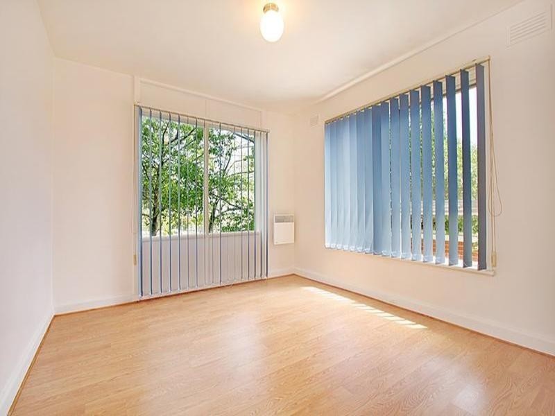 12/1761 dandenong Road, Oakleigh East VIC 3166