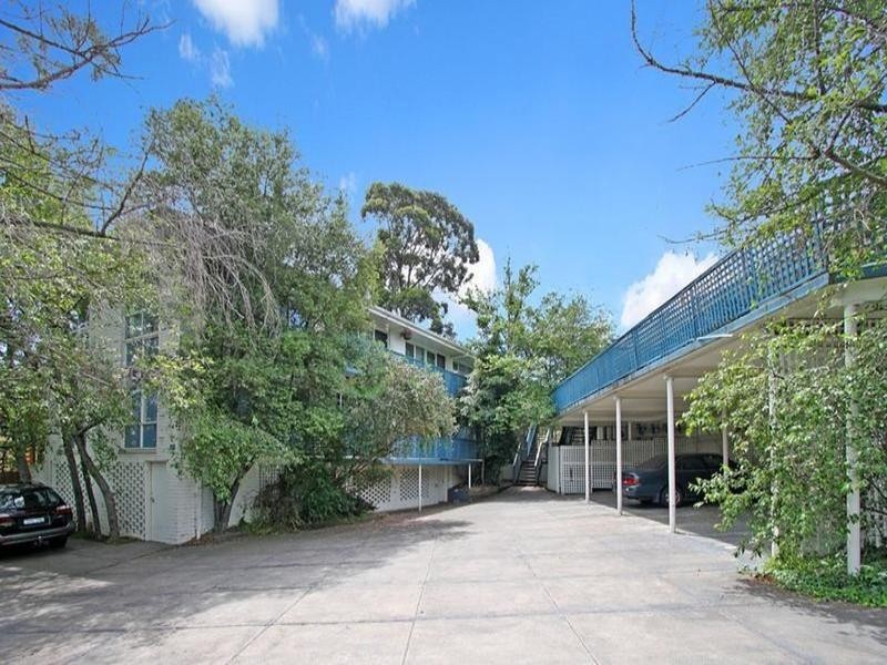 12/1761 dandenong Road, Oakleigh East VIC 3166