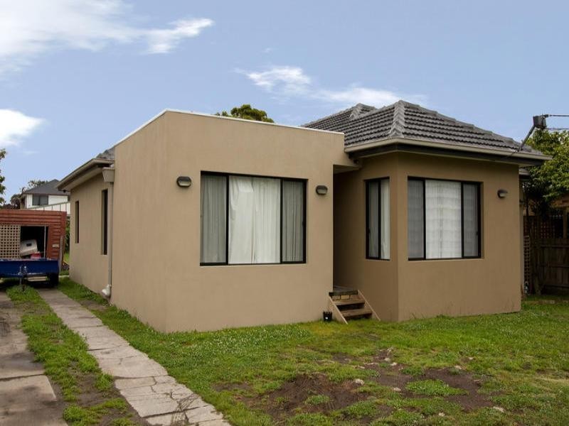 33 Dennis Street, Clayton VIC 3168