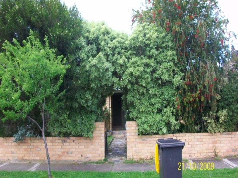 16 Mimosa Avenue, Oakleigh South VIC 3167