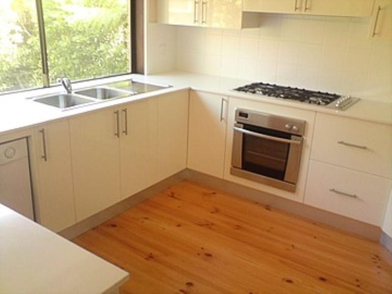 33 Ludbrook Avenue, Caulfield South VIC 3162