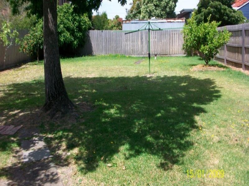 36 Bishop Street, Oakleigh VIC 3166