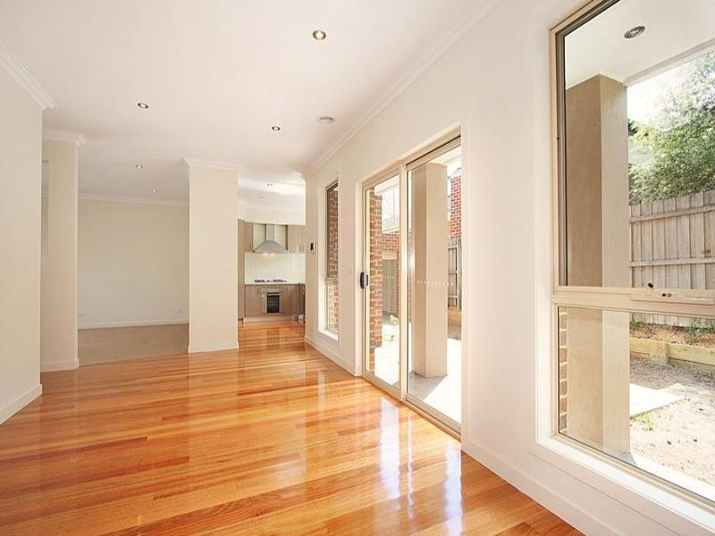 2/458 Huntingdale Road, Mount Waverley VIC 3149