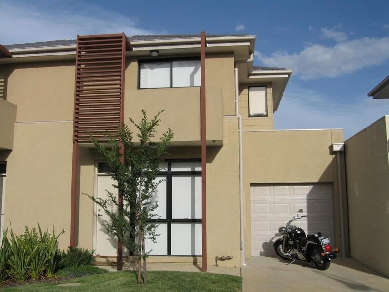 12 Brushbox Court, Clayton VIC 3168