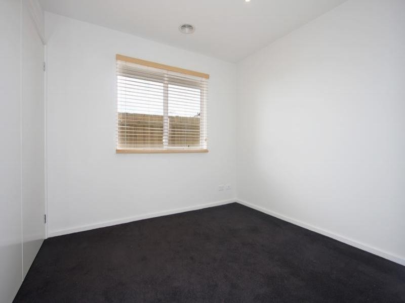 2/70 Harlington Street, Clayton VIC 3168