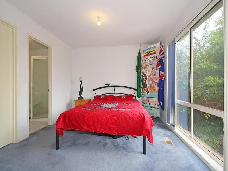 2/40 Drummond Street, Chadstone VIC 3148